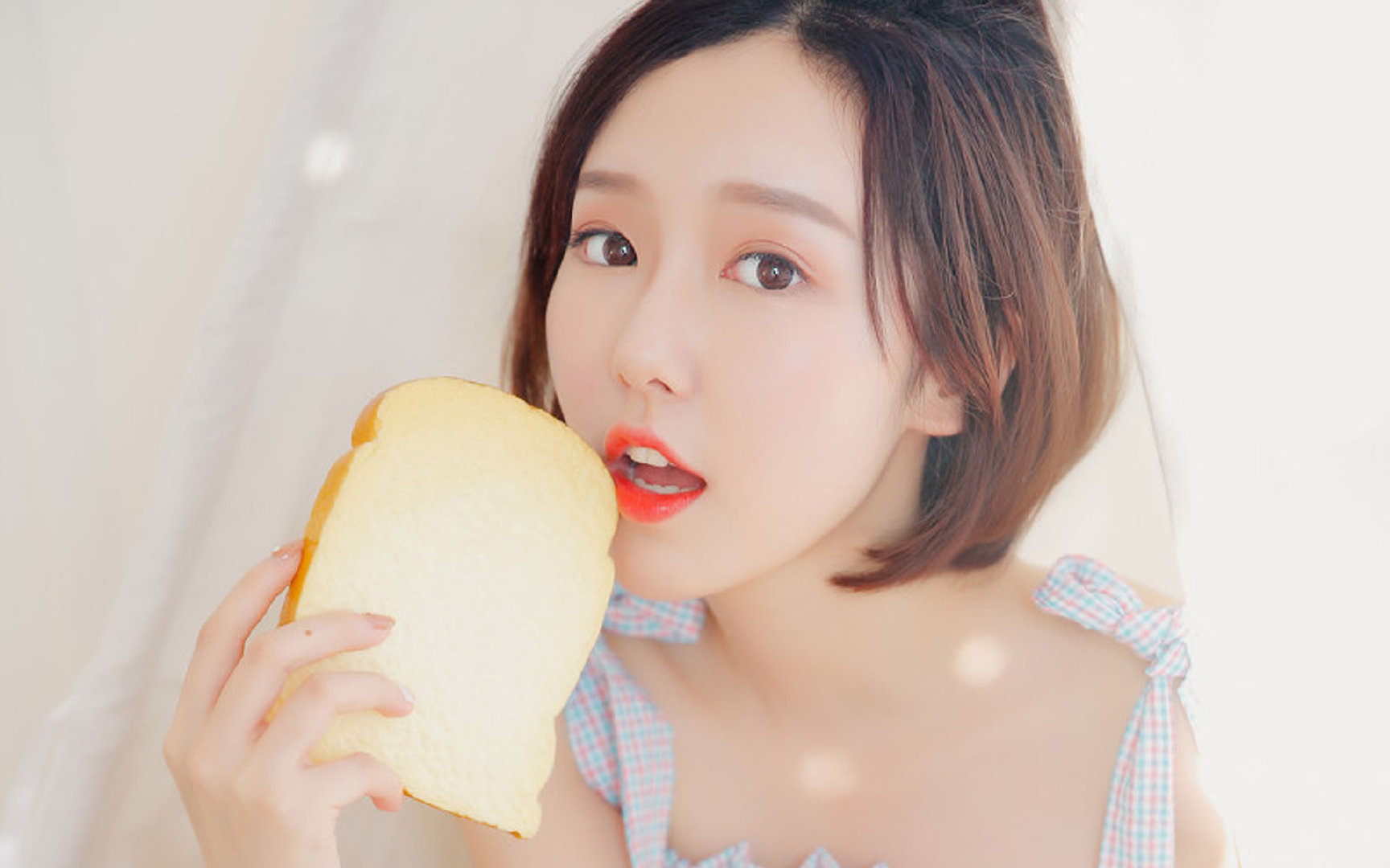 fb体育APP-全球青少年足球比赛吸引全世界关注，推动体育普及，全国青少年足球邀请赛