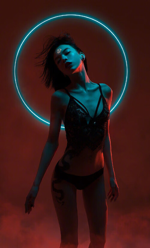 fb体育娱乐-骑士教练安排战术讨论鼓励年轻球员参与，骑士队的教练是谁